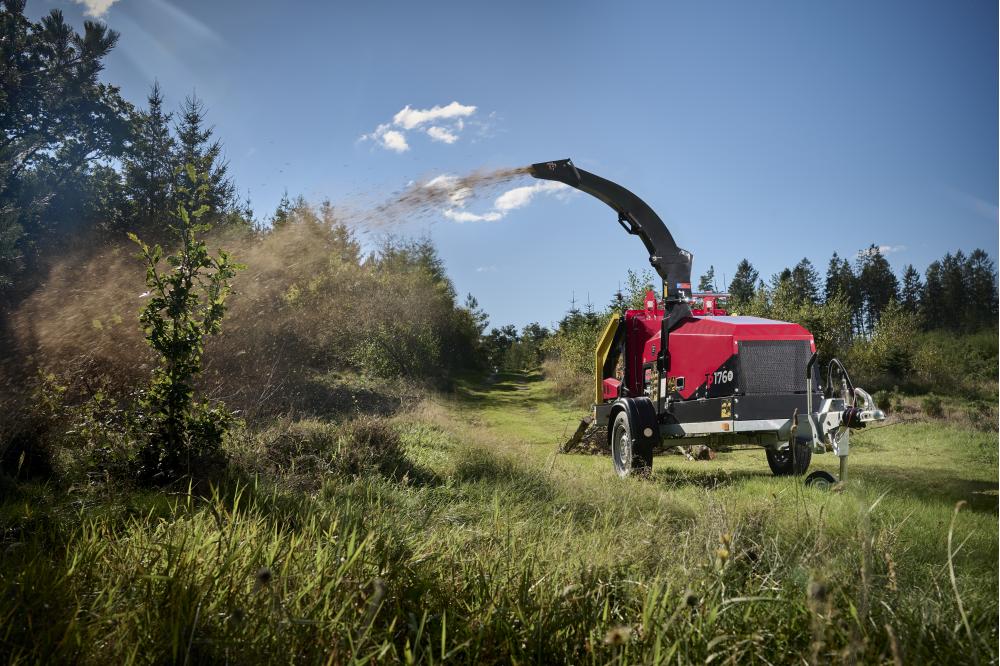 Holzhacker mit erhöhter Hackleistung und aggressiverem Einzug